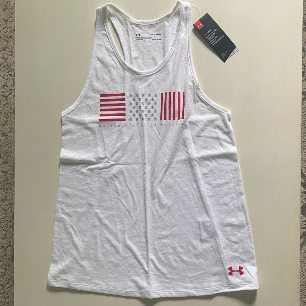 Women’s workout tank top